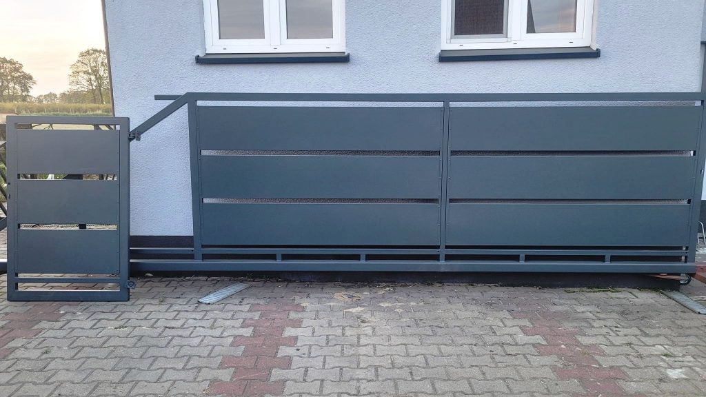 SUPREME – Hochwertiges Schiebetor